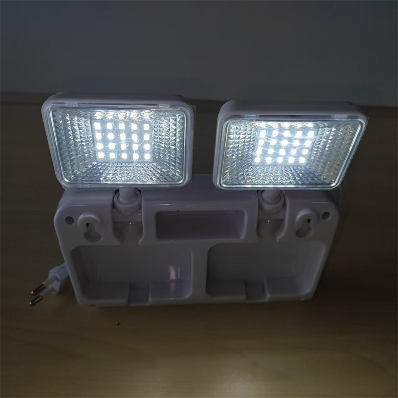 360 °   หัวโคมไฟแบบหมุนได้ ไฟฉ - Power Outage Light บทวิจารณ์และราคา